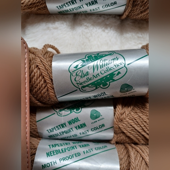 Elsa Williams Needlepoint Yarn Lot of 5 Skeins 100% Wool Tapestry Yarn Brown NEW - Picture 2 of 5